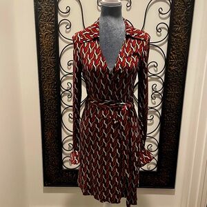 Diane von Furstenberg Wrap Mini Dress Size 10